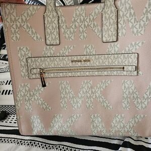 Michael Kors tote bag